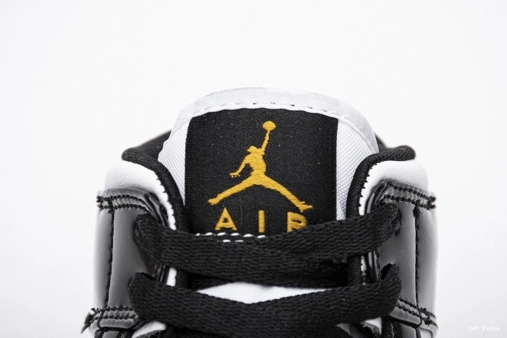 White   Patent Jordan 852542-007 Black 1 Mid Gold 0225